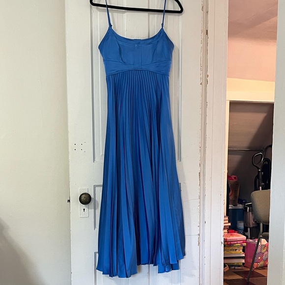 House of Harlow 1960 Blue Pleated Dress